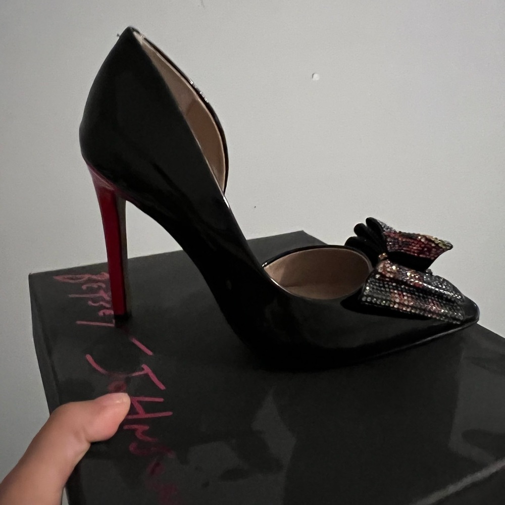 Betsy Johnson Prince P heel in Black with a multi colored bow
